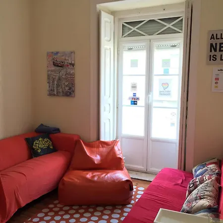 We Love Hostel Lisboa